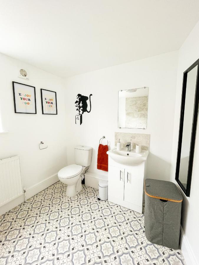 The New Found Lamb Apartment Клийторпс Екстериор снимка
