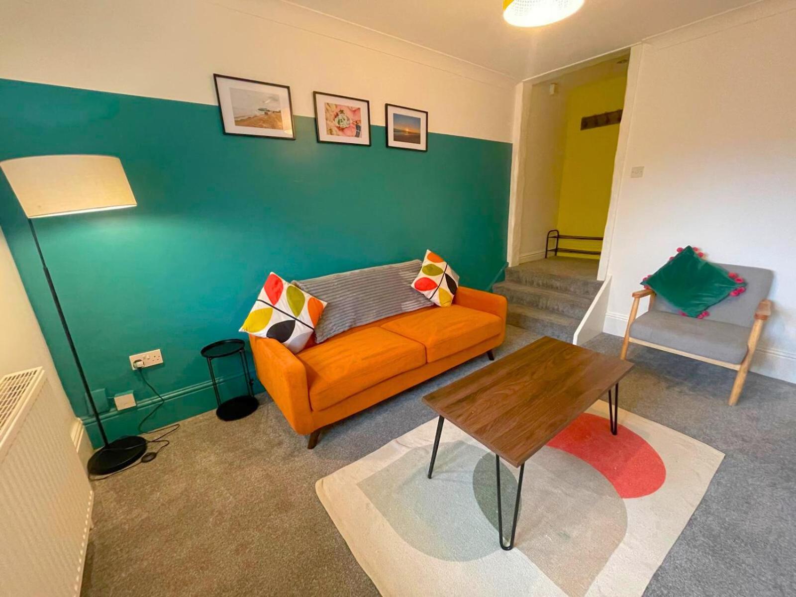 The New Found Lamb Apartment Клийторпс Екстериор снимка