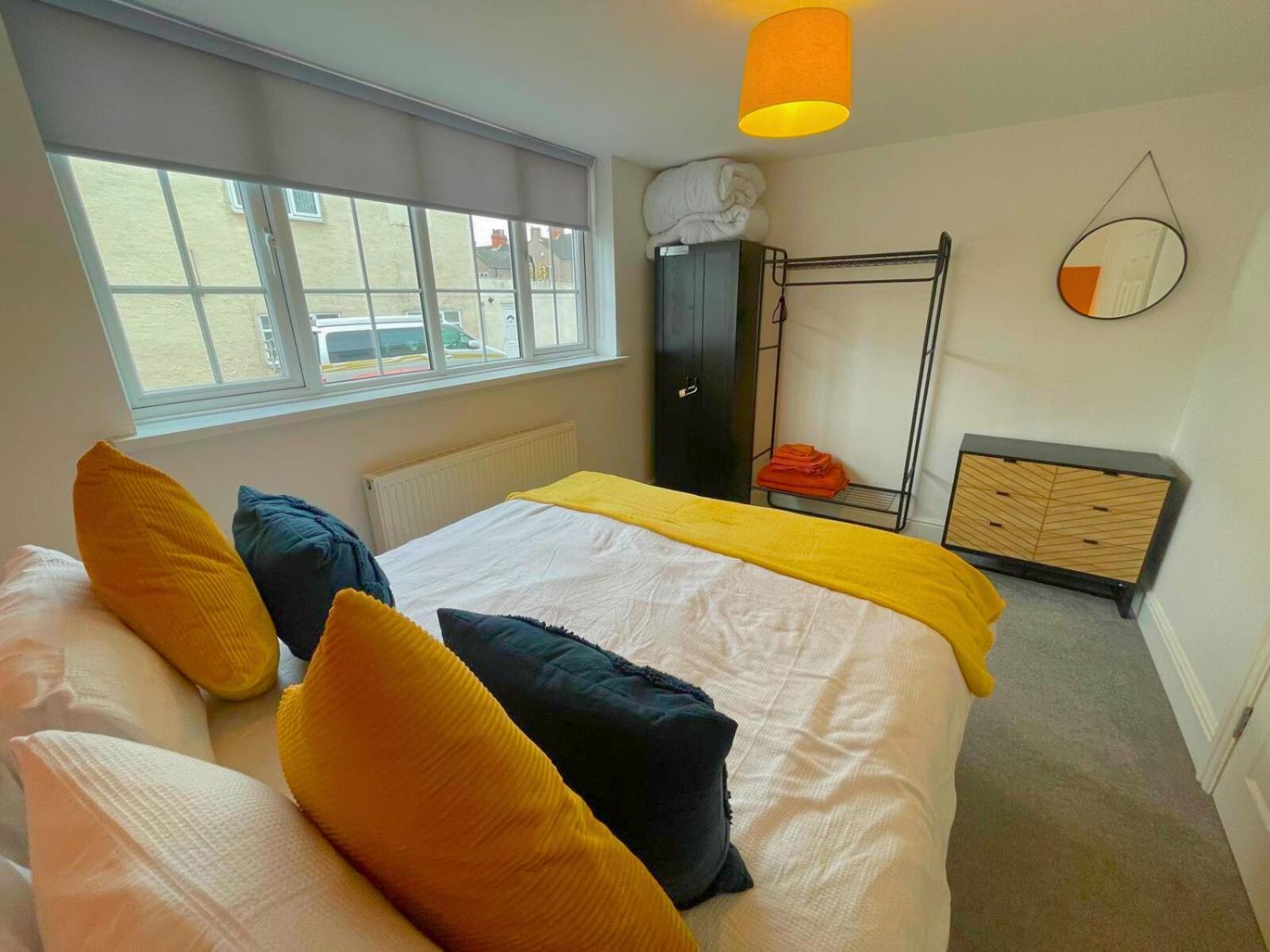 The New Found Lamb Apartment Клийторпс Екстериор снимка