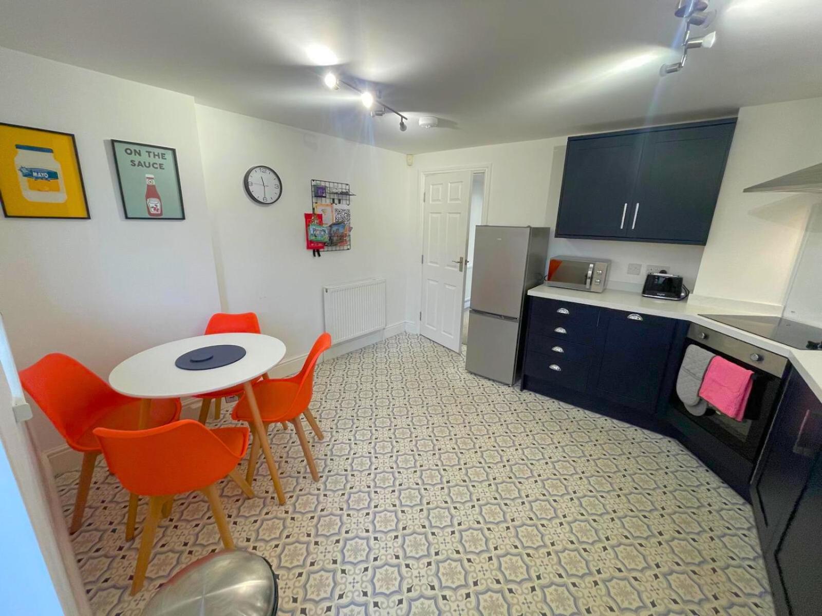 The New Found Lamb Apartment Клийторпс Екстериор снимка